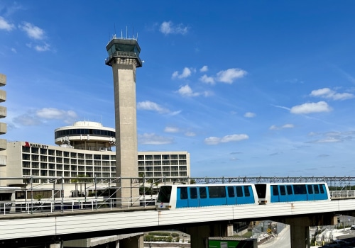 Getting to Tampa Airport from Downtown: Shuttle Services Explained